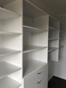 wardrobe adjustable shelves